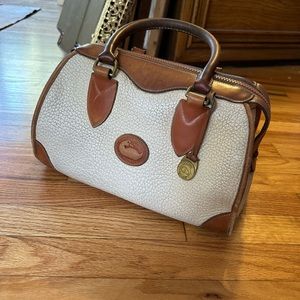Vintage 80’s Dooney & Bourke Leather Handbag